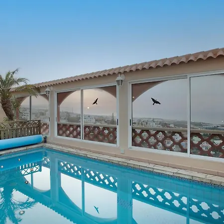 Hébergement de vacances Casa Petite Paradise *