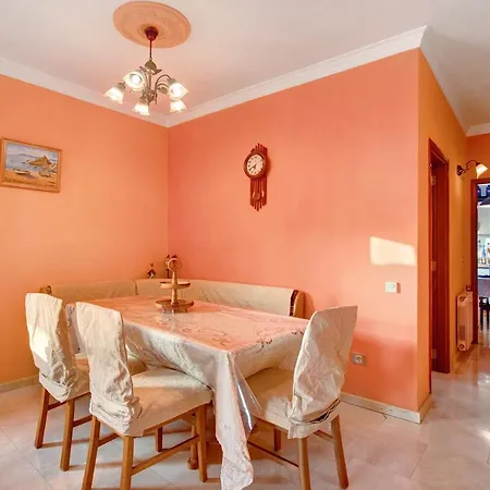 Casa Petite Paradise בית נופש לה לגונה