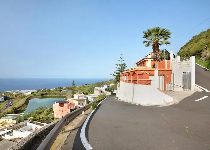 Casa Petite Paradise بيت للعطل *