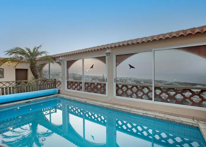 Dom wakacyjny Casa Petite Paradise *